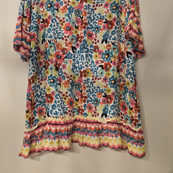 MarleyLilly Sz S/M Colorful Floral Resortwear, Swim Cover-up.  NWT - Picture 12 of 13